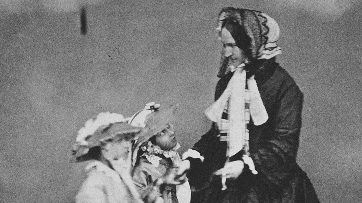 Princess Louise, Princess Helena and Miss Illhardt (in Portraits of Royal Children, Vol.1 1848-1854)